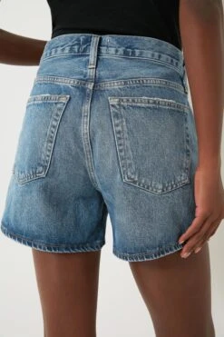 AGOLDE Occurrence Parker Long Short -Staudes Store FH6NlPOQRvhjTFaclkzRRtHe40O1IcPy 1 9164d3d0 4374 4ad9 9401 a77a01f46dda