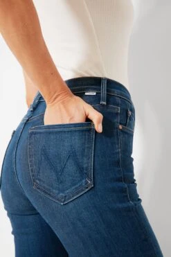 MOTHER Home Movies The Runaway -Staudes Store ITfM1H4EIiL7EfgImosBuMZuH2dgwXq7 1