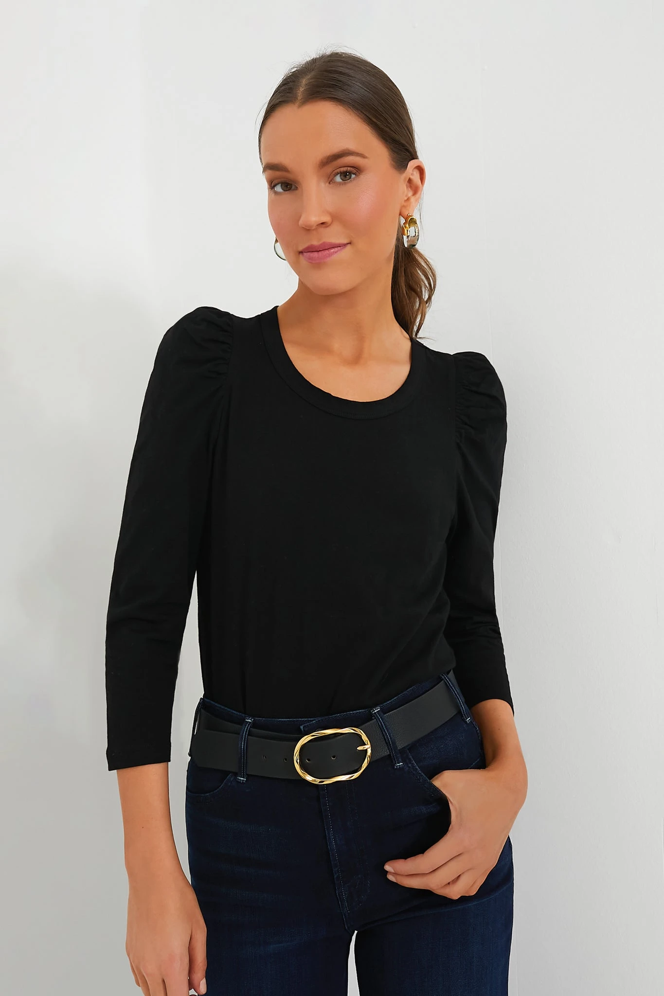 Black Vesty Long Sleeve Crewneck 1 Black Vesty Long Sleeve Crewneck