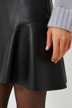 Black Leather Lana Mini Skirt 10 Black Leather Lana Mini Skirt -Staudes Store KBXlXGSTutKAHTNDQeT2O3ytNv24pYLs 1