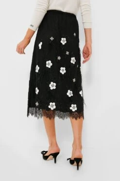 Black Bethany Lace Midi Skirt -Staudes Store V7jX8Yxr9teIw2t53aNFQwvnWujHPsZI 1