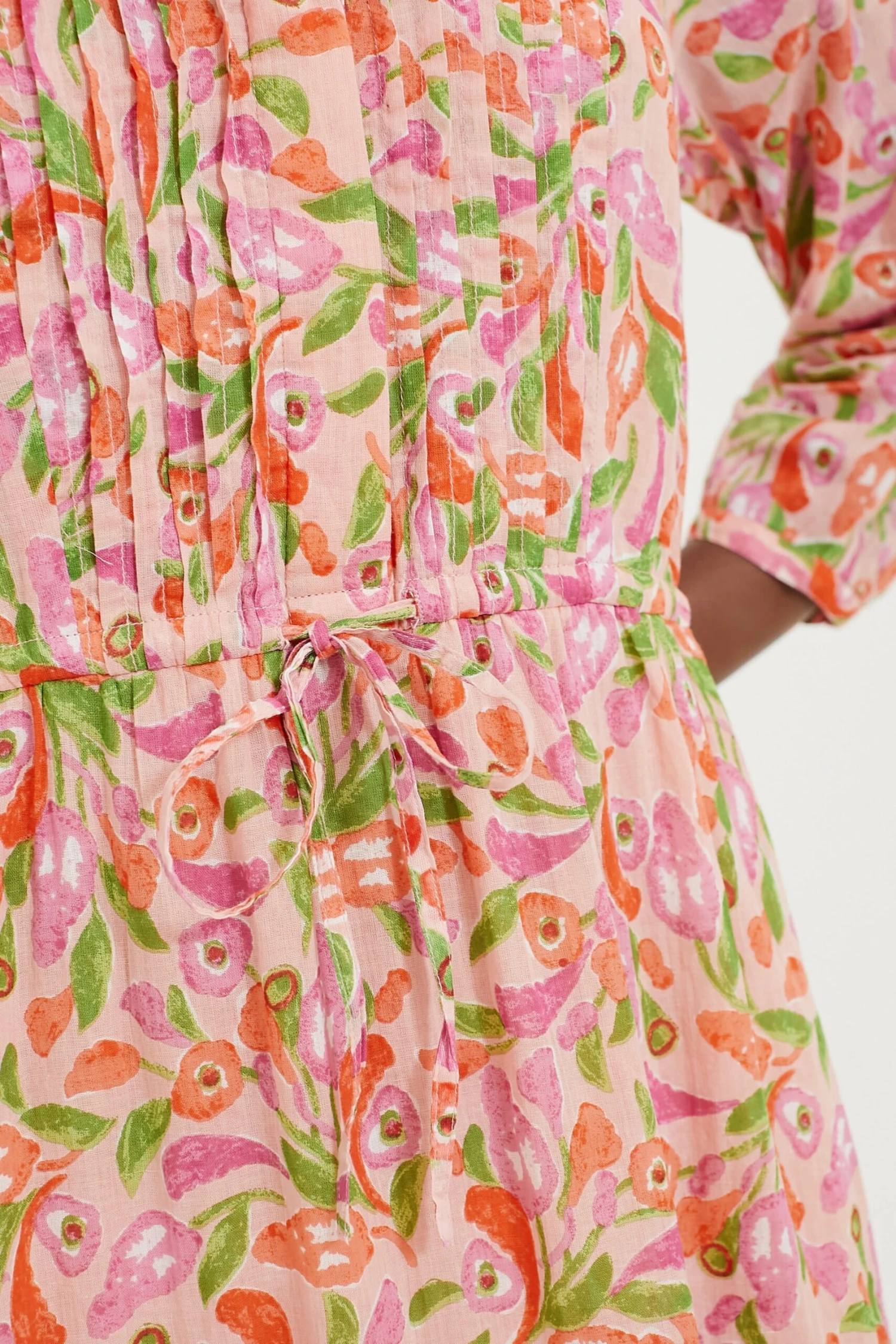 Exclusive Mini Bloom Rose Bazaar Dress 6 Exclusive Mini Bloom Rose Bazaar Dress - Image 6